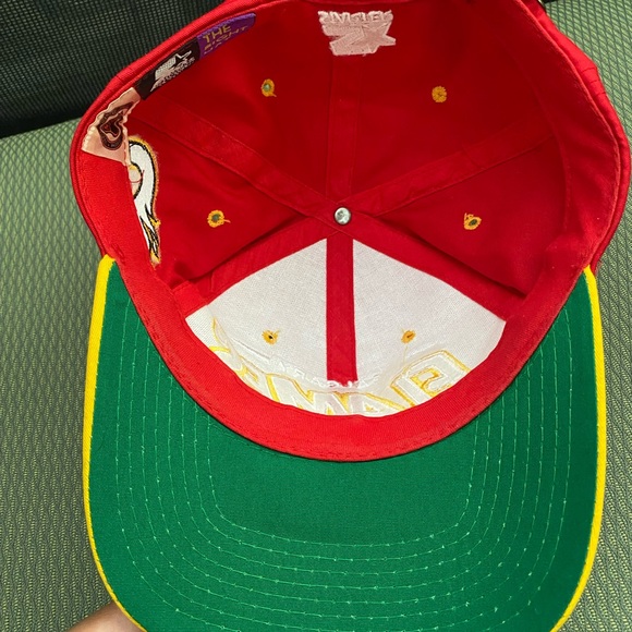 STARTER Vintage Calgary Flames Hat. Leather buckle strap. Made in Korea - Picture 8 of 11